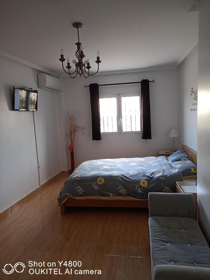 La Marina Bed & Breakfast ภายนอก รูปภาพ